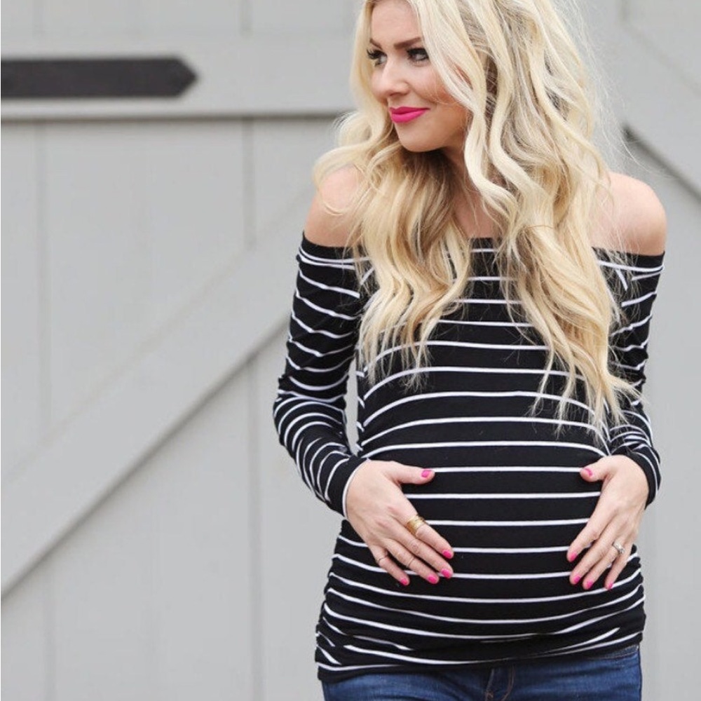 To Little Arrows off the shoulder maternity shirt